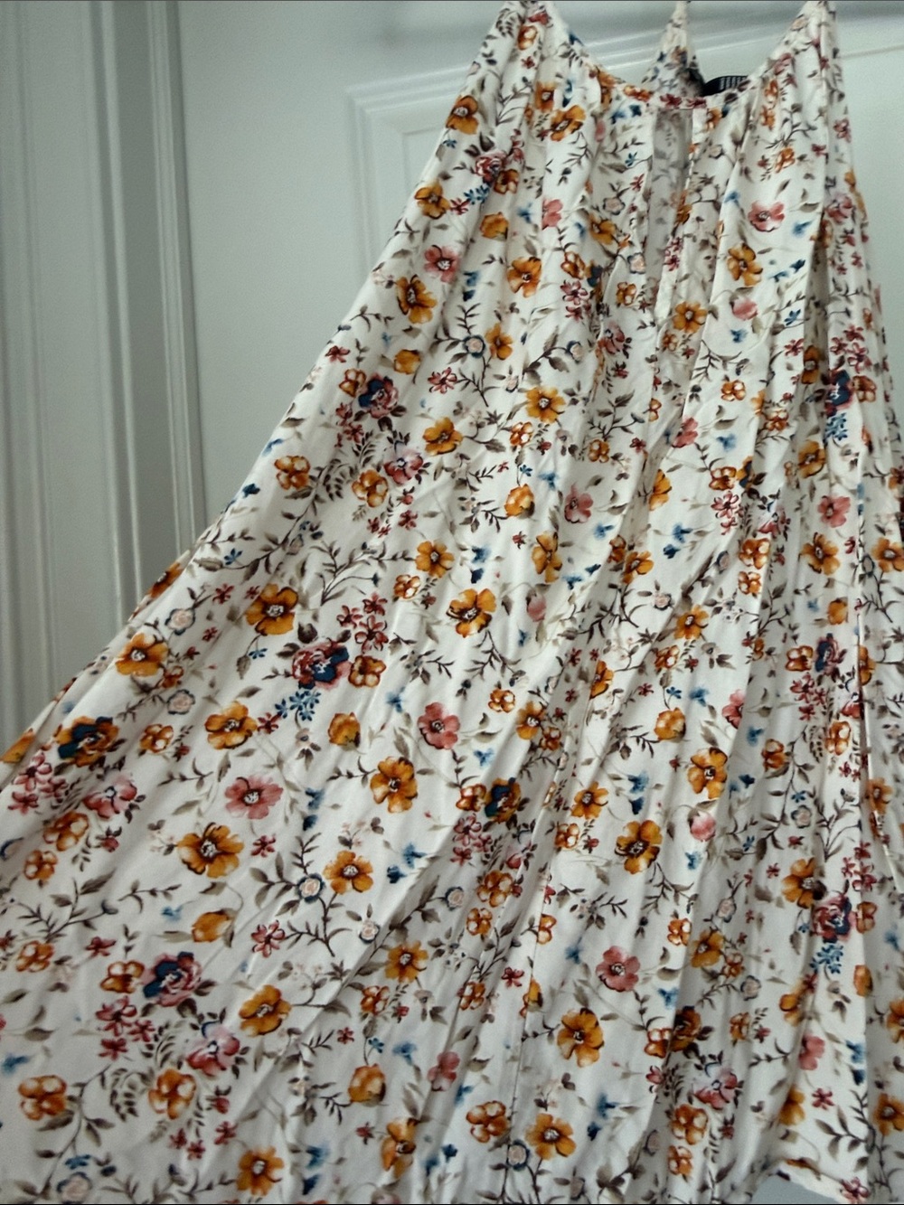 Forever 21 Floral Sundress - Picture 3 of 5